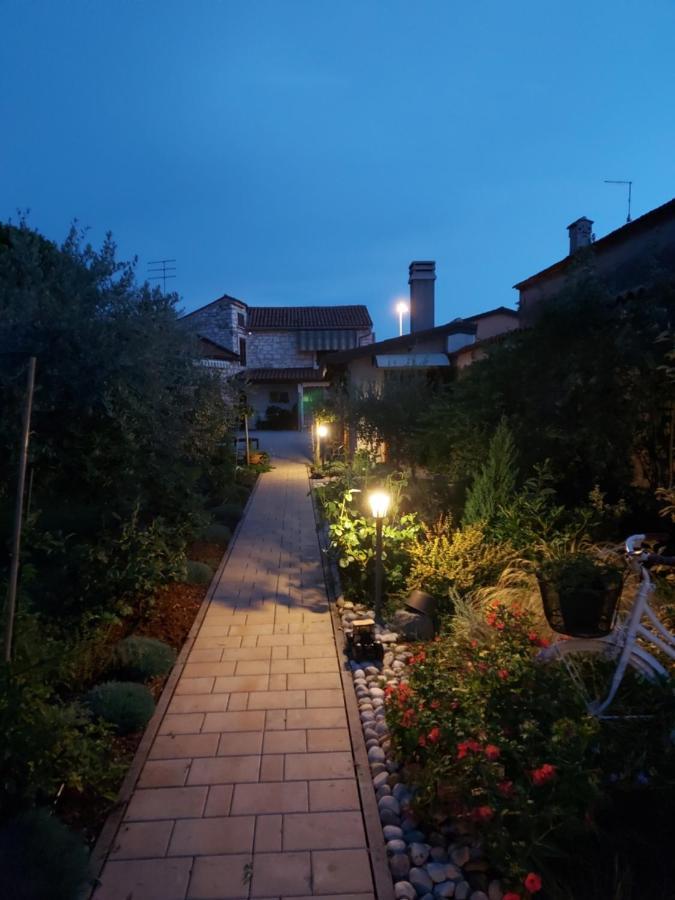 Apartments Marija 우마그 외부 사진